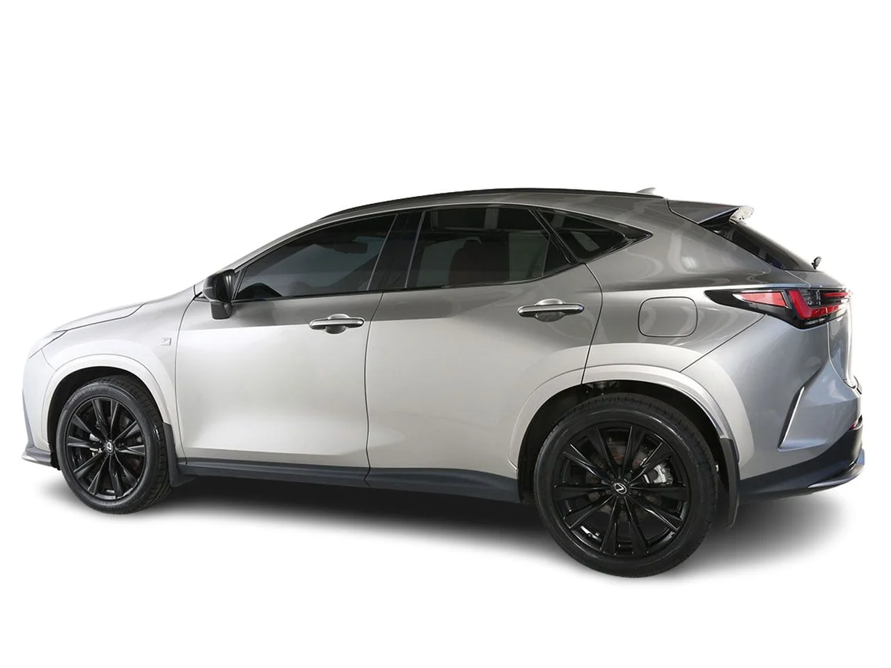 Used 2024 Silver Lexus 350 F SPORT Handling image 9