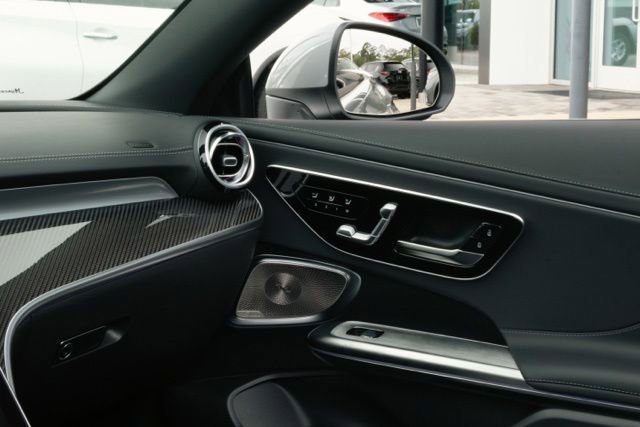 New 2026 MANUFAKTUR Alpine Grey Mercedes-Benz AMG® CLE 53 4MATIC+ Cabriolet image 27