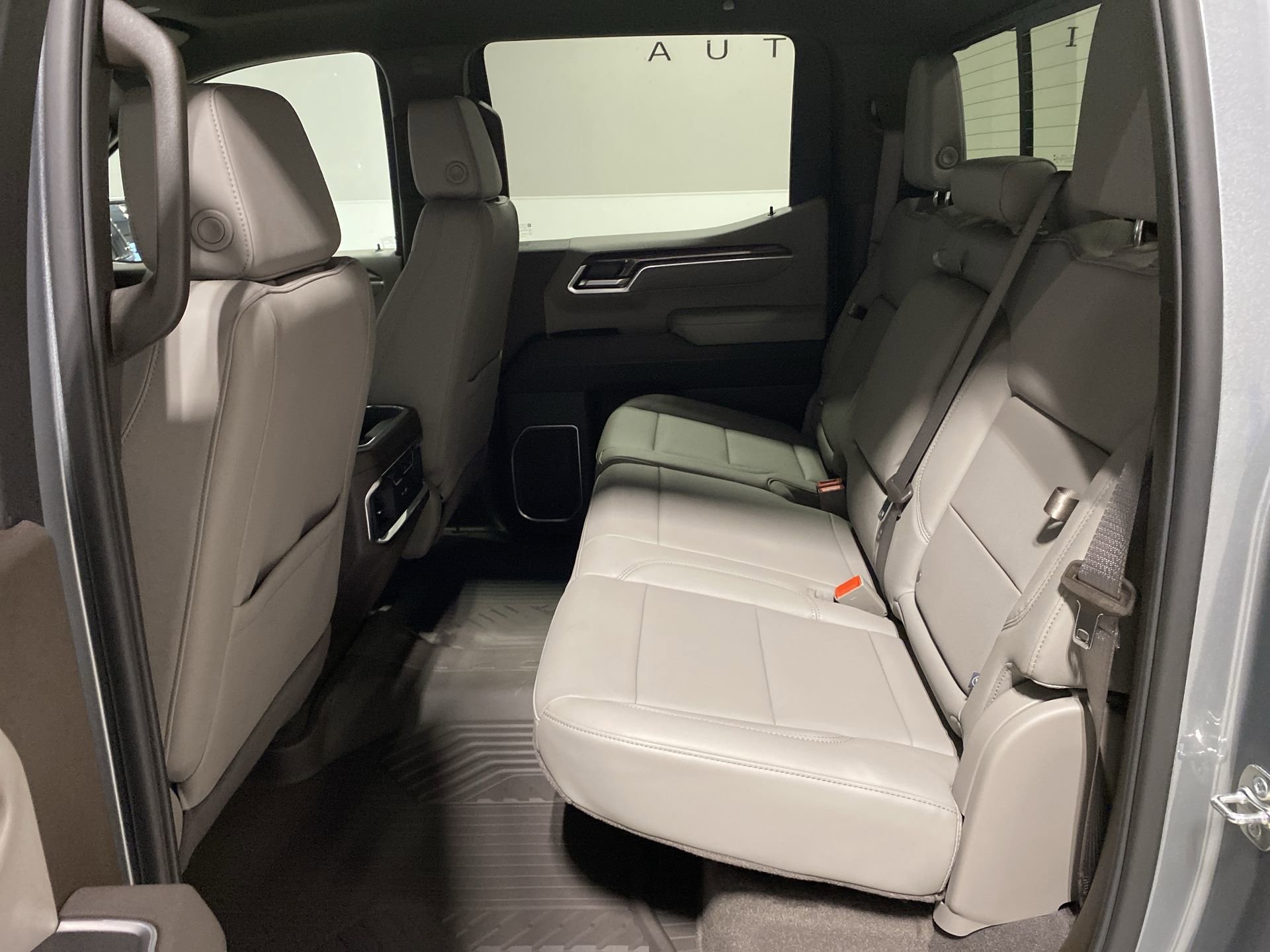 2026 Chevrolet Silverado 1500 LTZ - Photo 24
