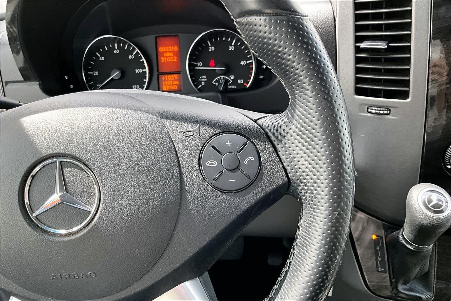 Used 2017 Arctic White Mercedes-Benz  image 24