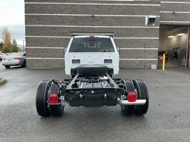 New 2026 Oxford White Ford XL image 5