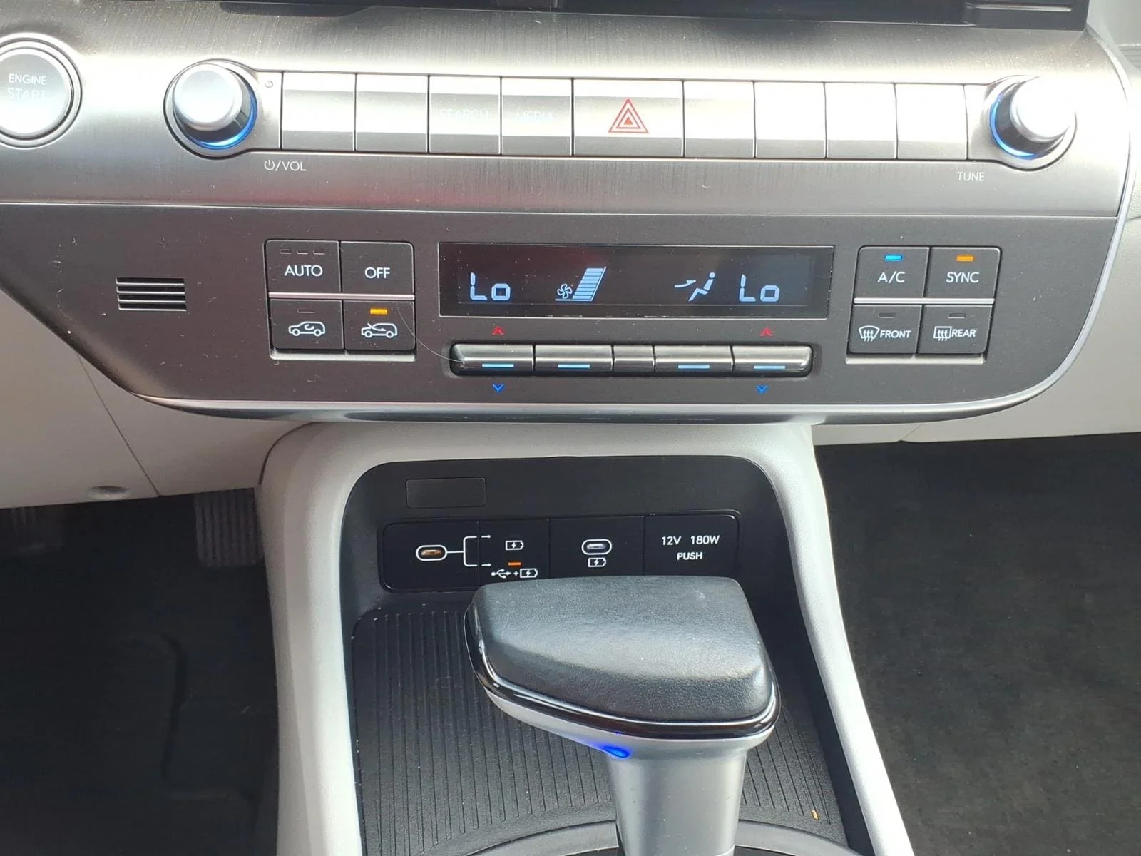 Used 2025 Abyss Black Hyundai SEL image 22