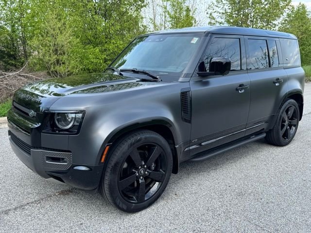 2023 Land Rover Defender Carpathian Edition's photo
