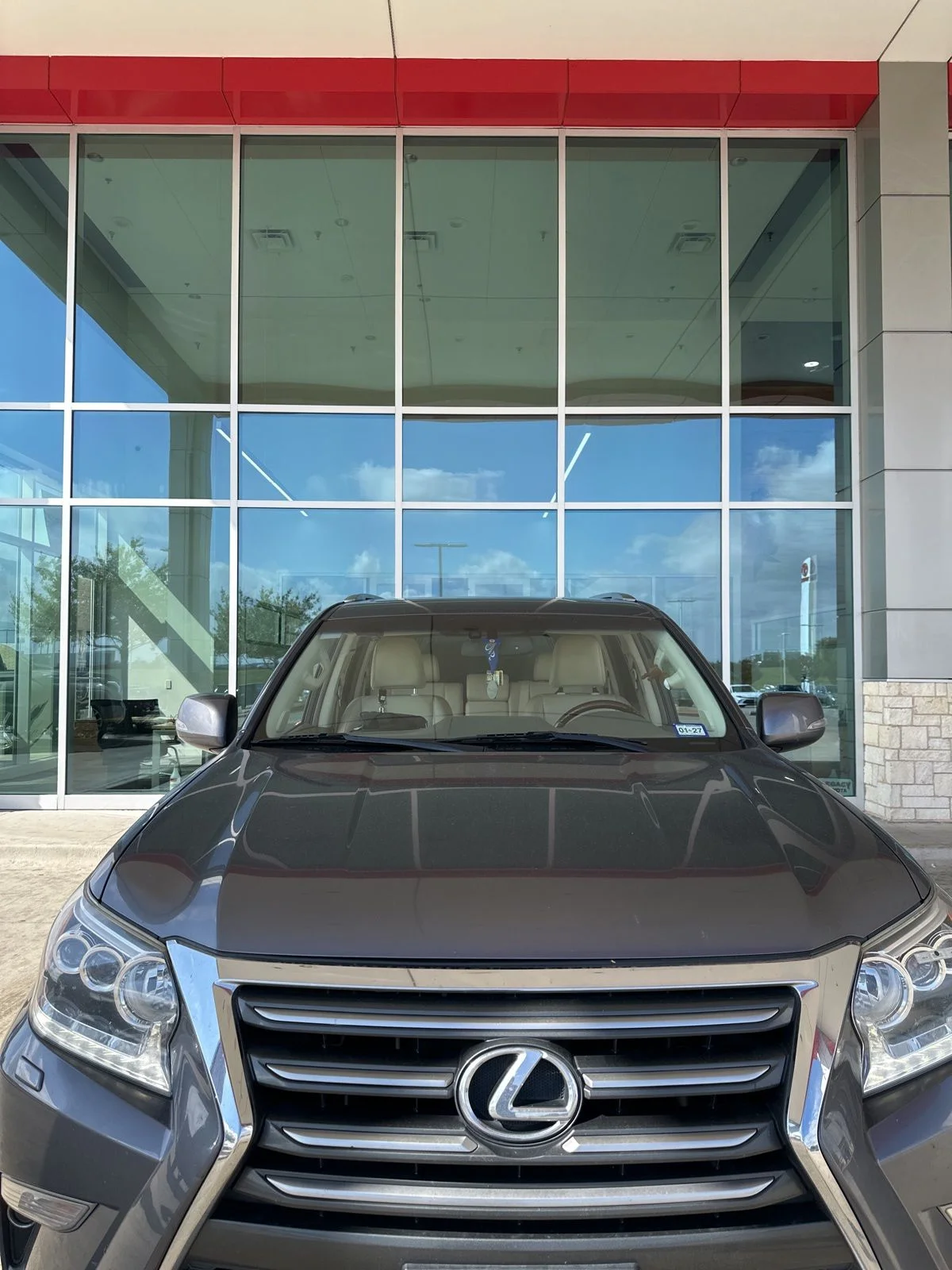 Used 2015 Gray Lexus 460 image 13