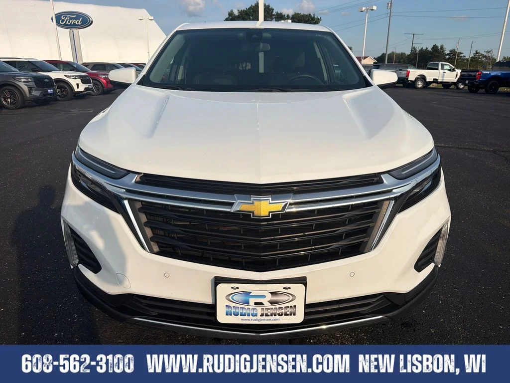 Used 2024 White Chevrolet LT image 8