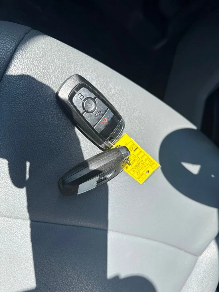 Used 2023 Silver Ford Pro image 5