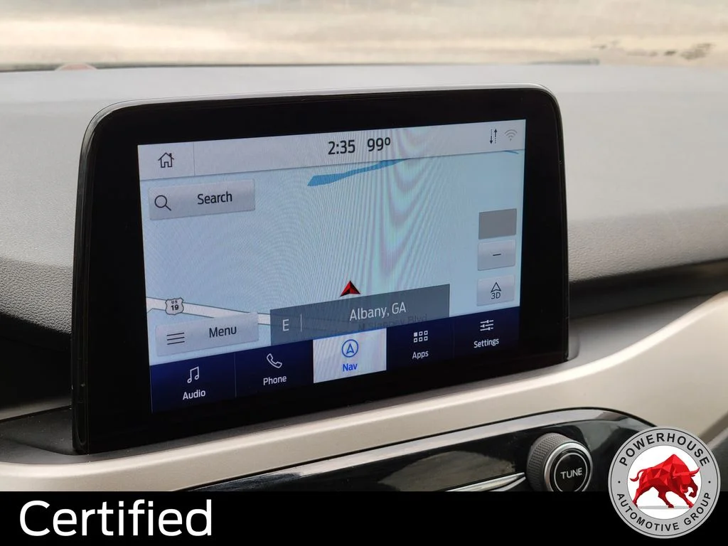 Used 2020 Black Ford SE image 26