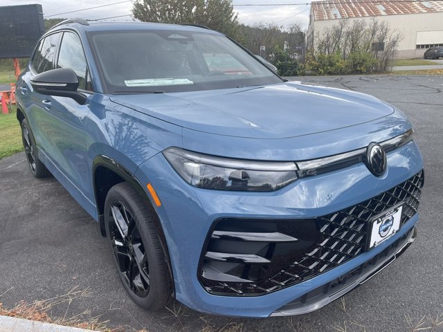 New 2026 Monterey Blue Pearl Volkswagen 2.0T SE R-Line Black image 4