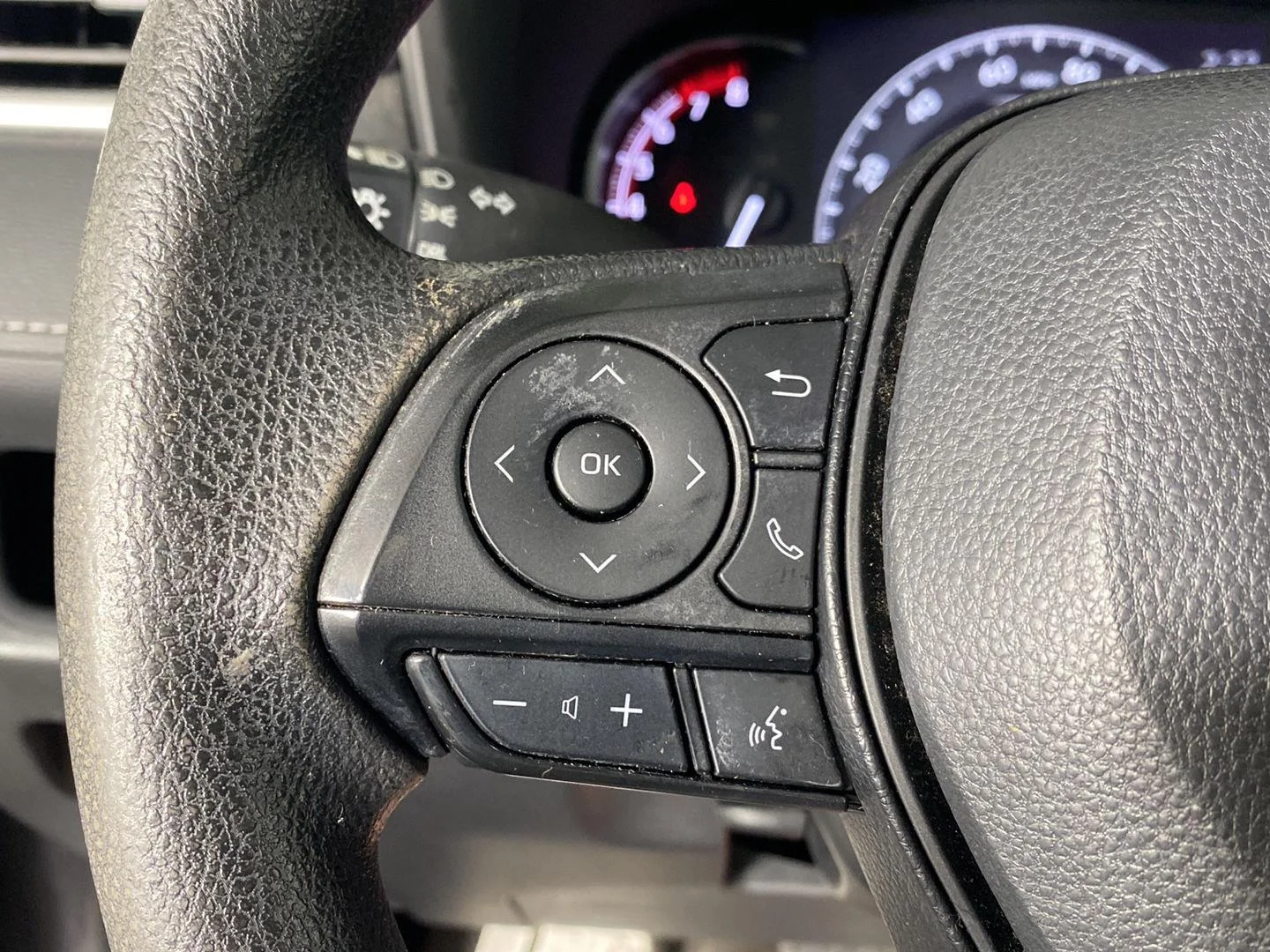 Used 2024 Magnetic Gray Metallic Toyota LE image 26