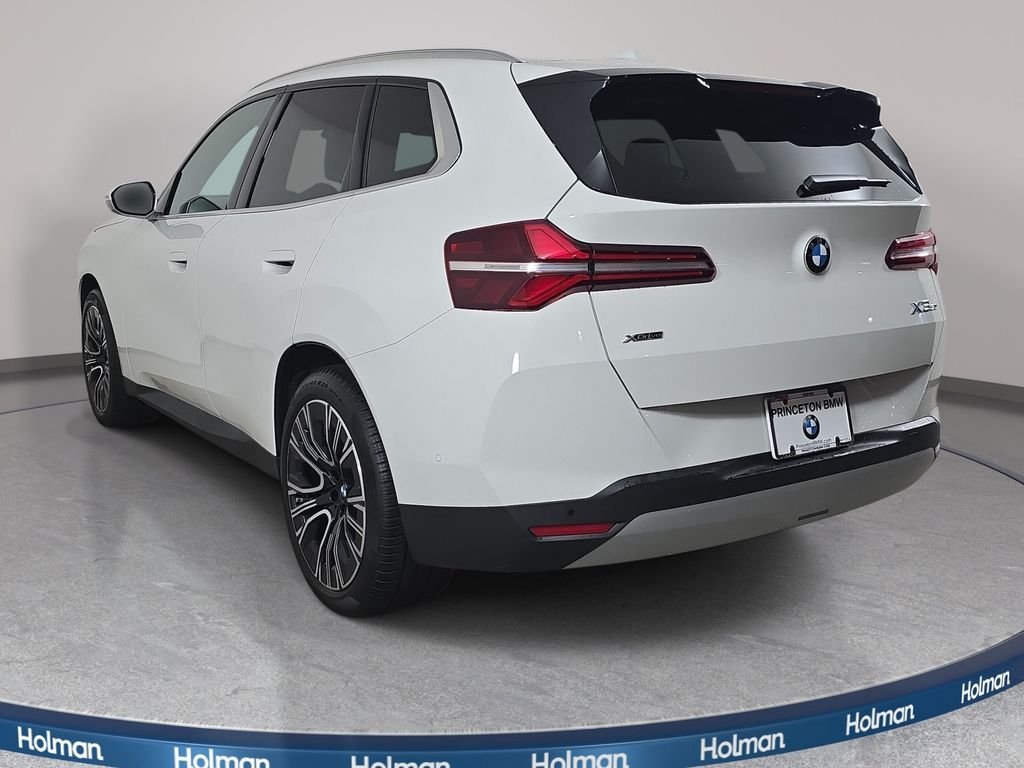 Certified Used 2026 Alpine White BMW 30 xDrive image 7