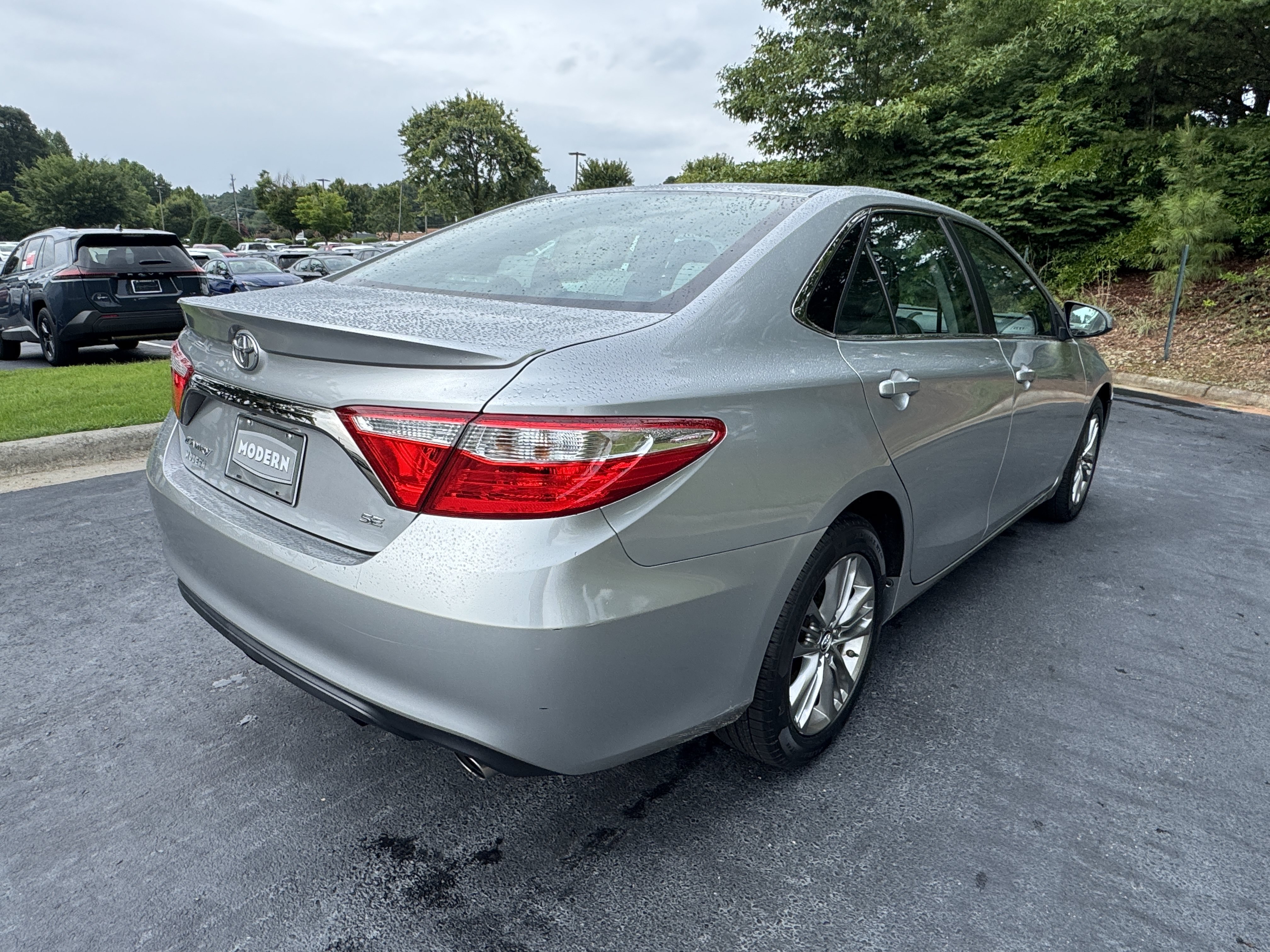 Used 2015 Celestial Silver Metallic Toyota SE image 5