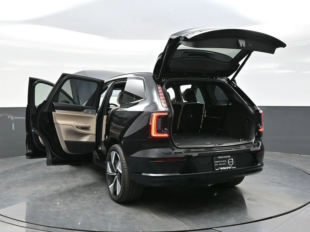 2025 Volvo EX90 Ultra - Photo 47