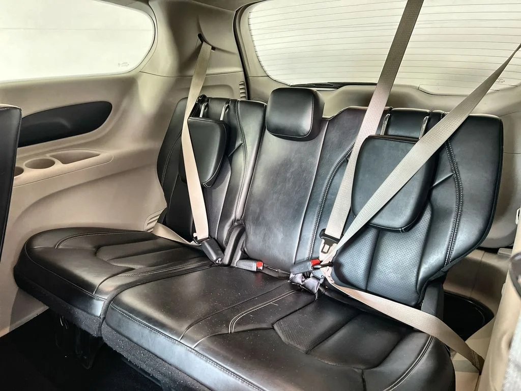 Used 2023 White Chrysler Touring L image 24