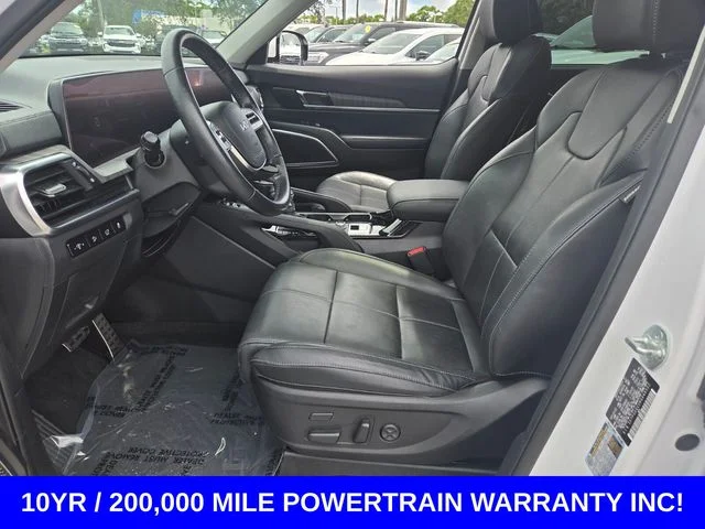 Used 2024 White Pearl Kia SX image 9