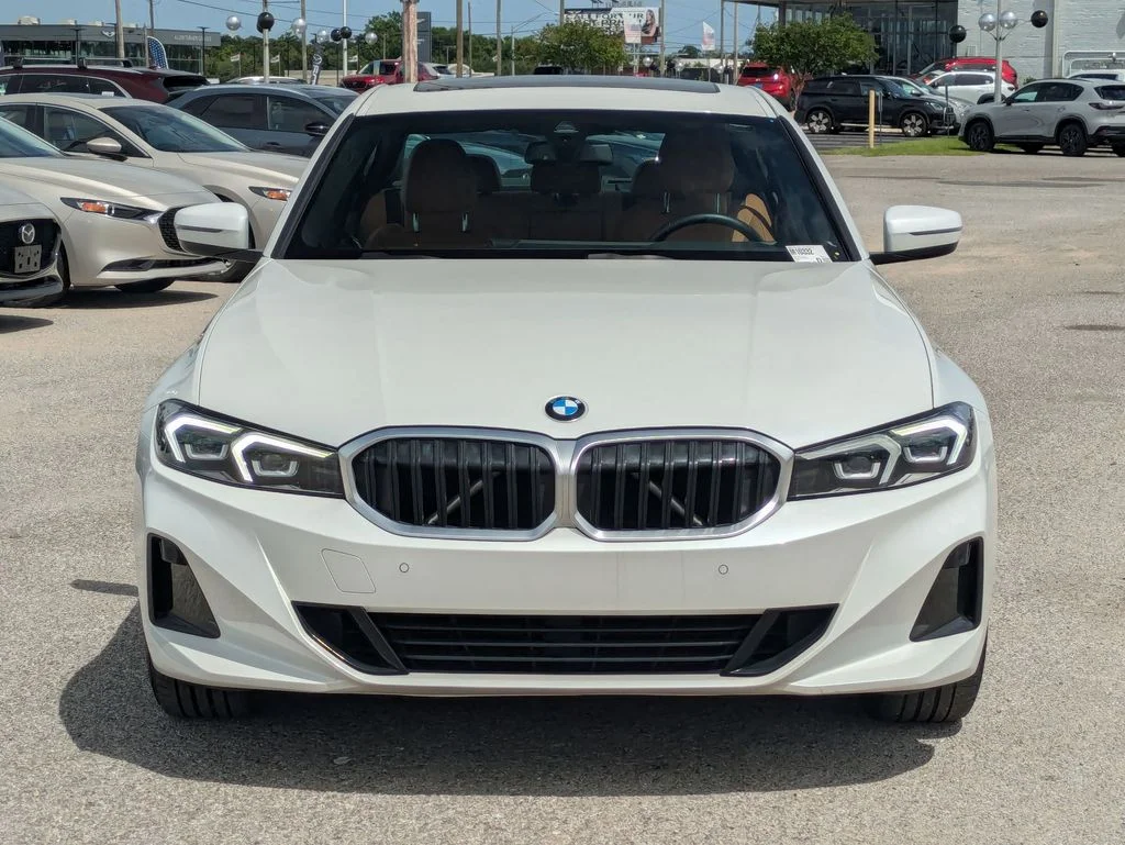 Used 2023 White BMW 330i image 8