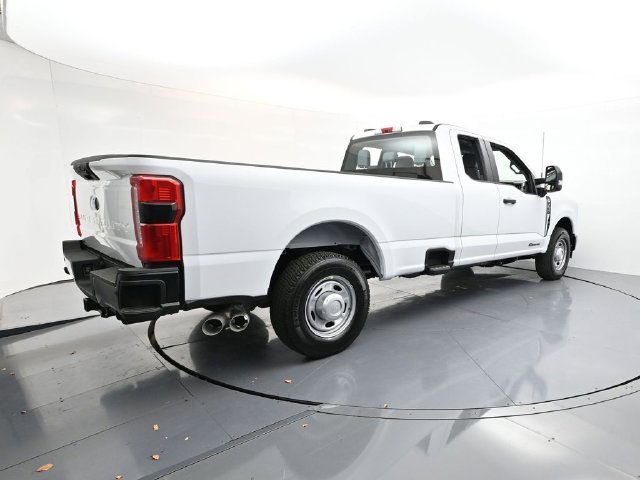 2026 Ford F-350 Super Duty XL - Photo 48