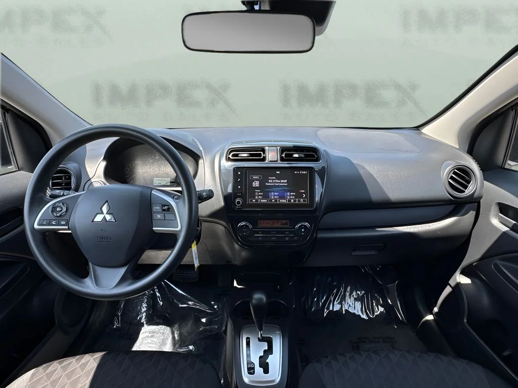 Used 2024 Gray Mitsubishi ES image 11