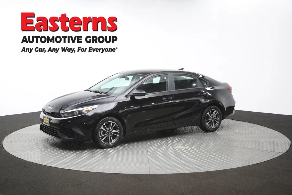 Used 2024 Black Kia LXS image 55