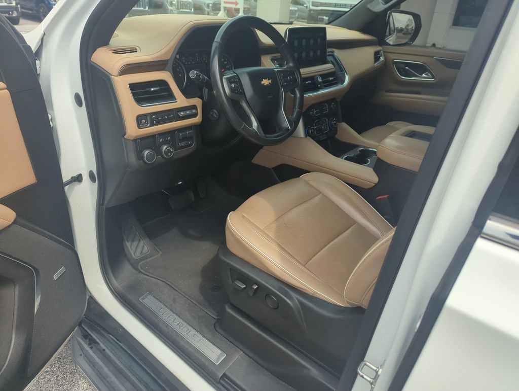 Used 2021 SUMMIT WHITE Chevrolet Premier image 10