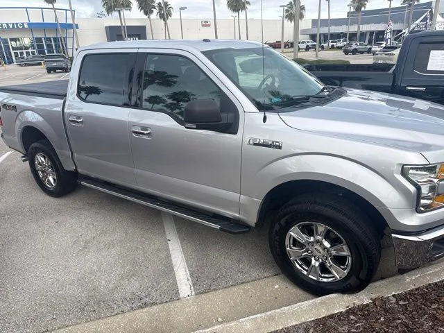Used 2015 Silver Ford XLT image 1