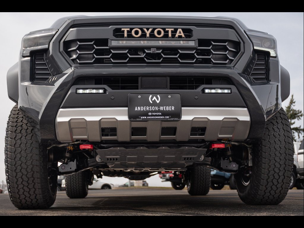 2026 Toyota Tacoma Trailhunter - Photo 4