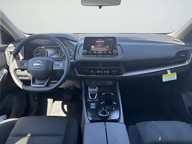 2026 Nissan Rogue SV - Photo 11