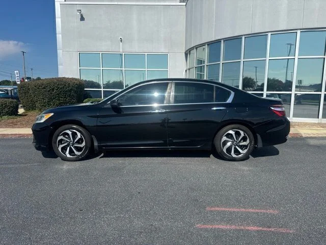 Used 2017 Black Honda EX-L image 11