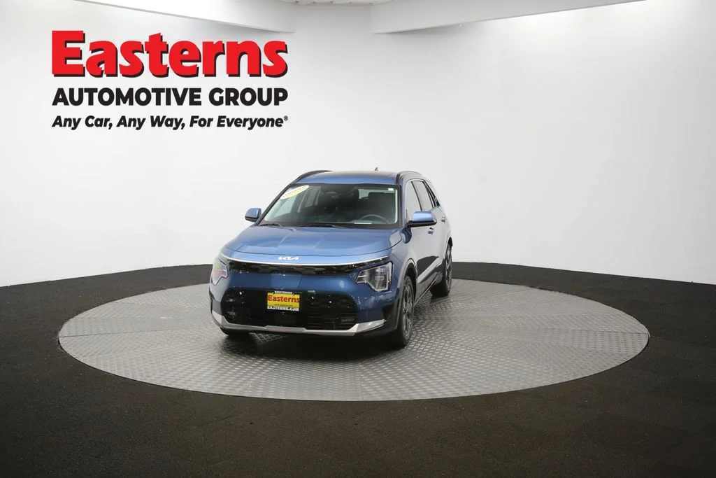 Used 2023 Blue Kia Wave image 53