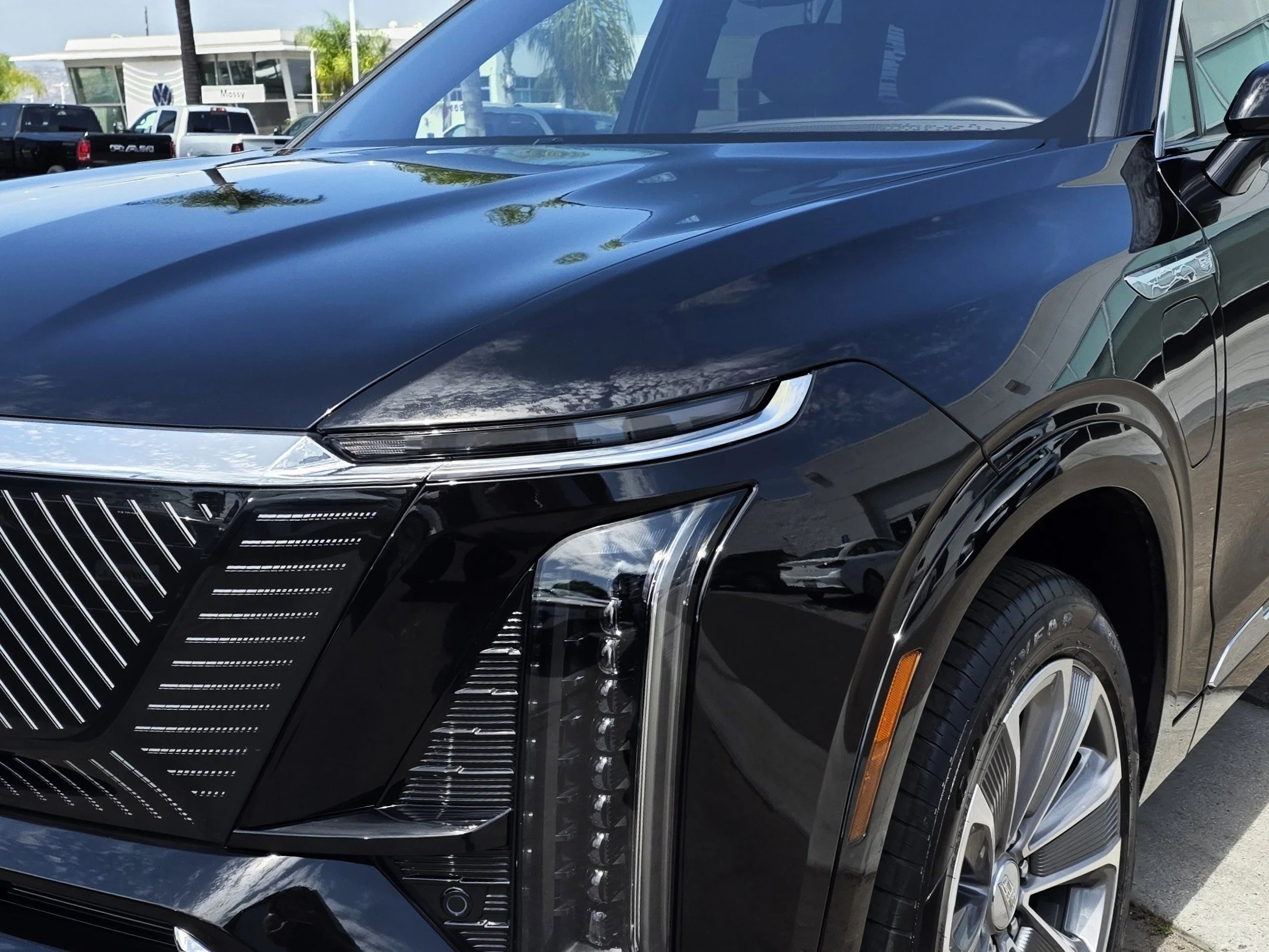 Used 2026 Black Metallic Cadillac Luxury image 8