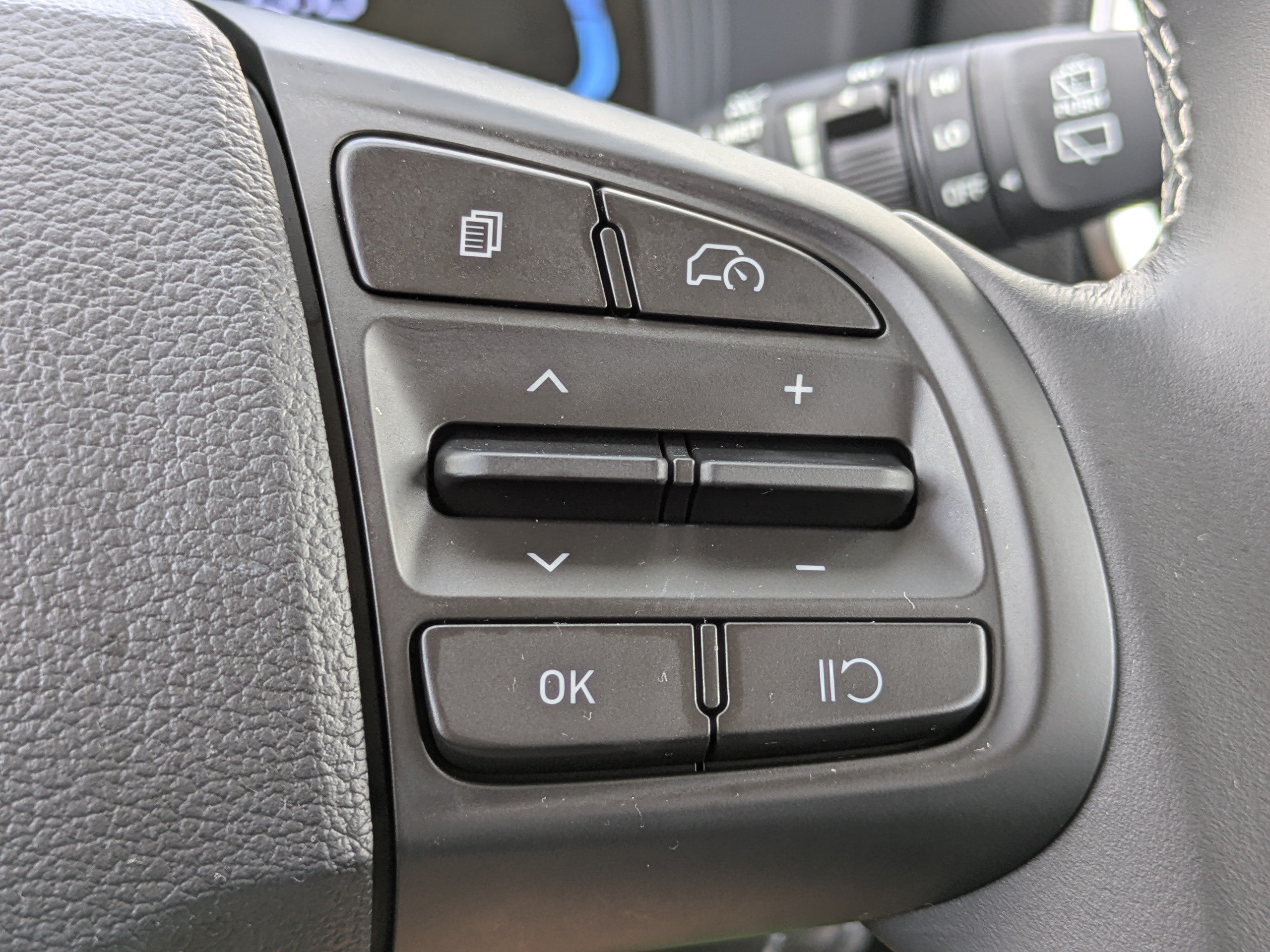 Certified Used 2023 Ecotronic Gray Hyundai SEL image 23