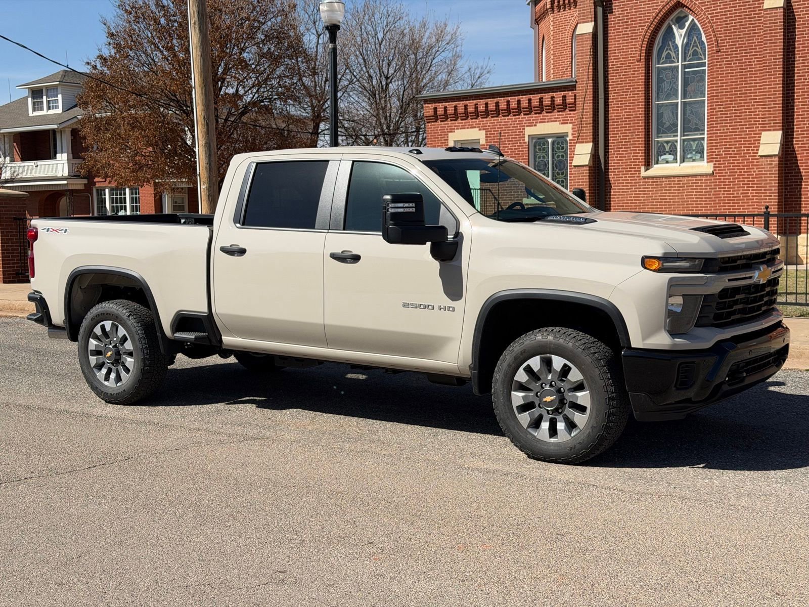 2026 Chevrolet Silverado 2500 HD Custom - Photo 2