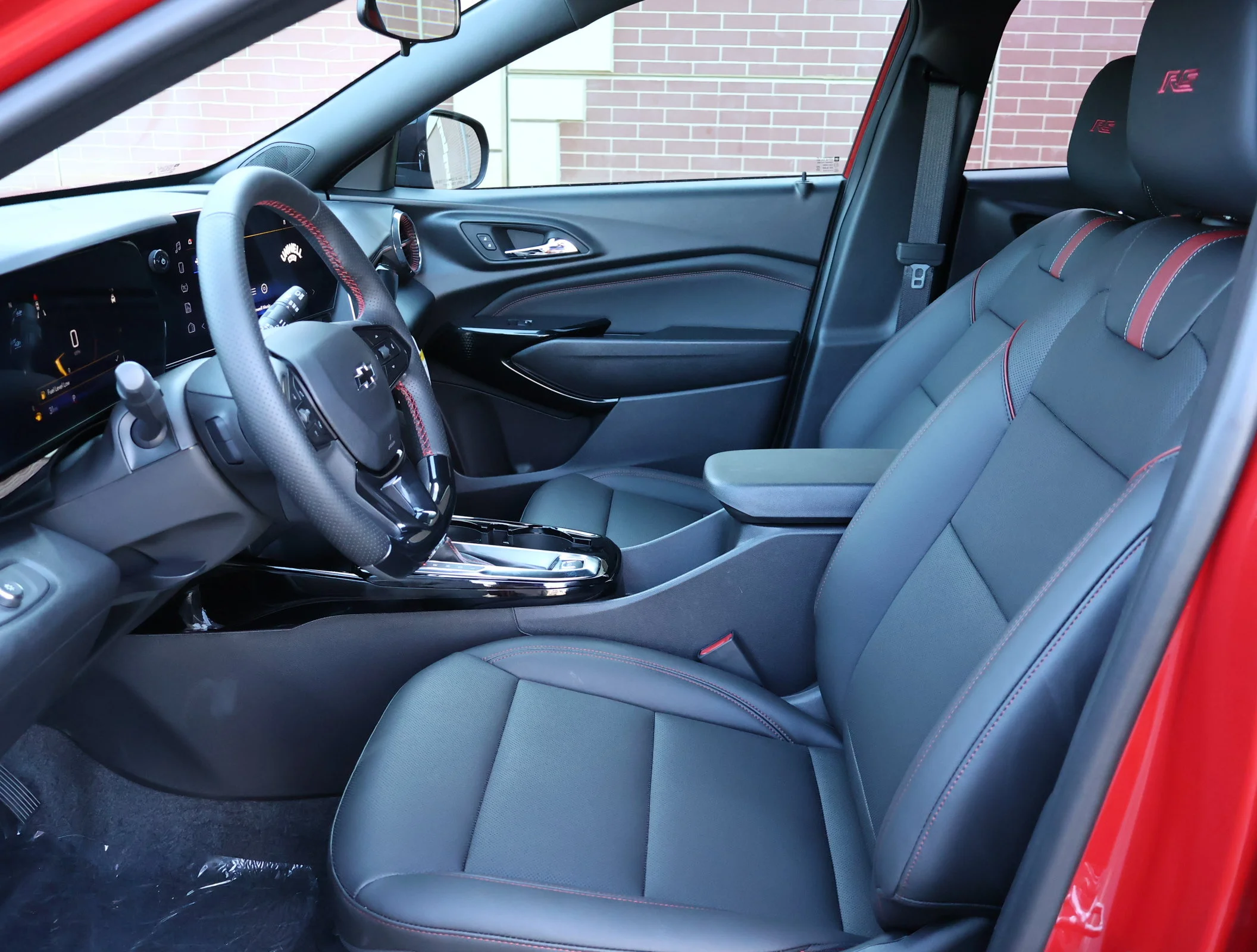 2026 Chevrolet Trax RS - Photo 10