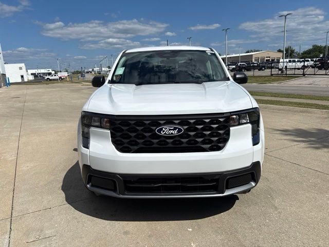 New 2026 Oxford White Ford XLT image 4