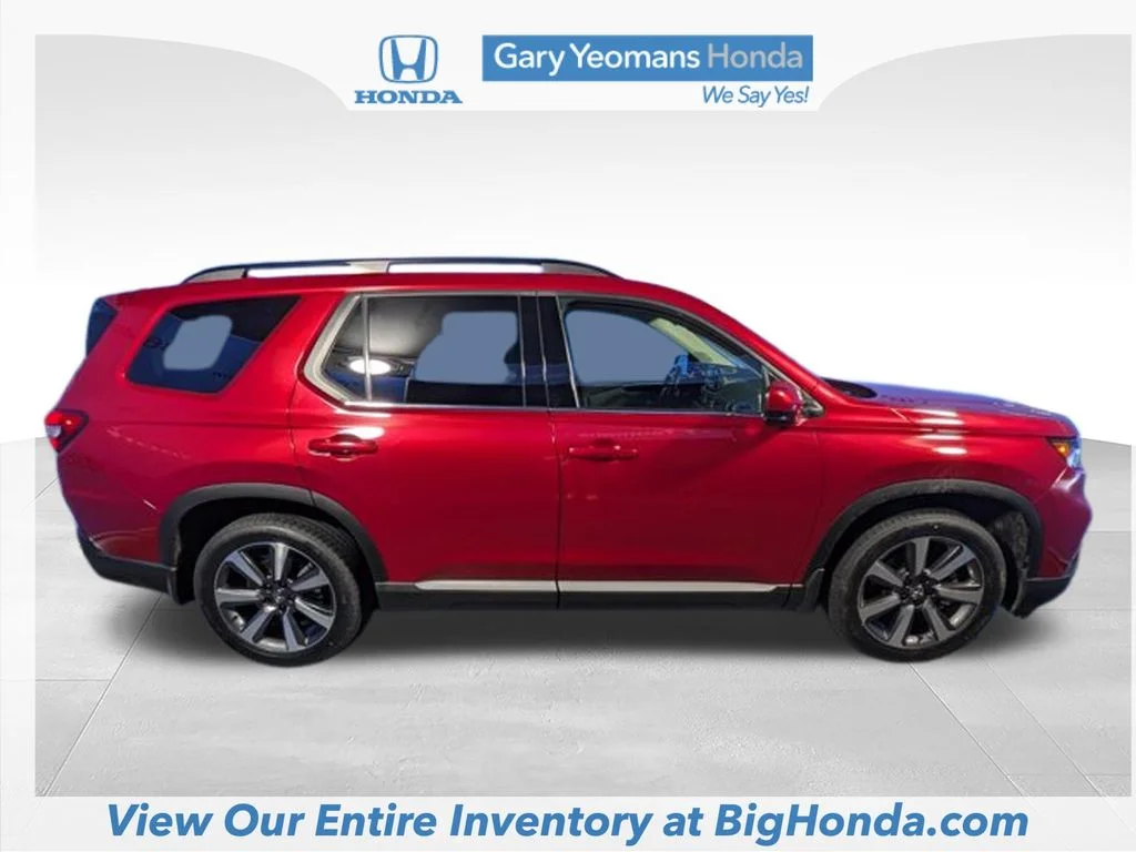 Certified Used 2024 Red Honda Touring image 6