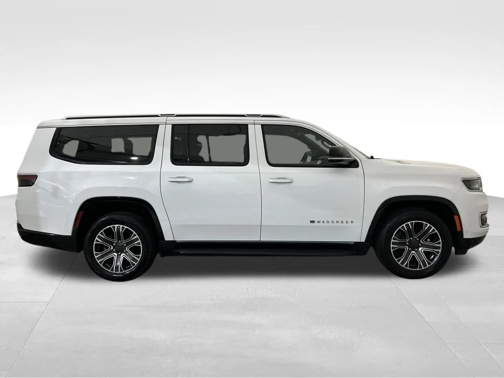 Used 2024 White Jeep Series II image 7