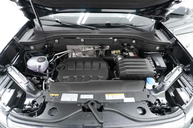 New 2026 Deep Black Pearl Volkswagen 2.0T SEL R-Line Black image 35