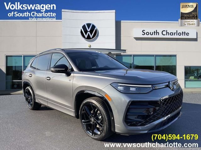 2026 Volkswagen Tiguan 2.0T SE R-Line Black