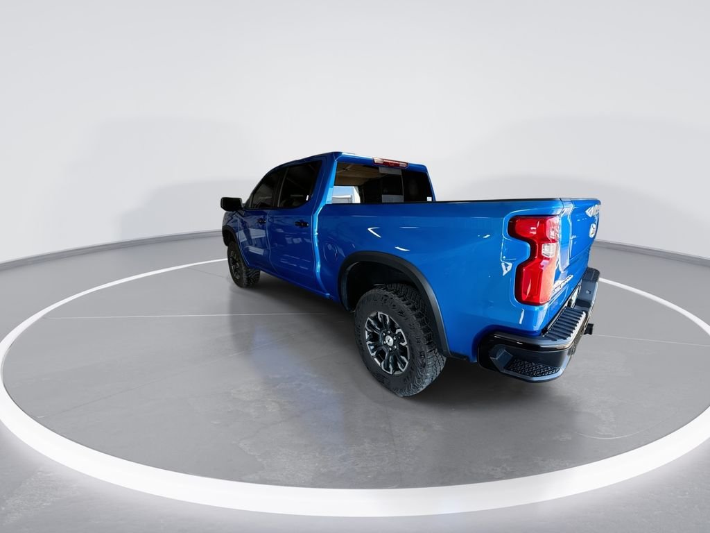 Used 2026 Blue Chevrolet ZR2 image 6