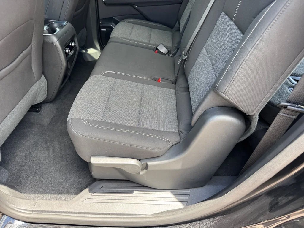 Used 2025 Black GMC Elevation image 12