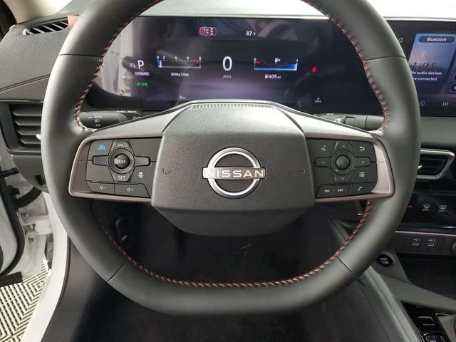 New 2026 Aspen White TriCoat / Super Black Two-tone Nissan SR image 24