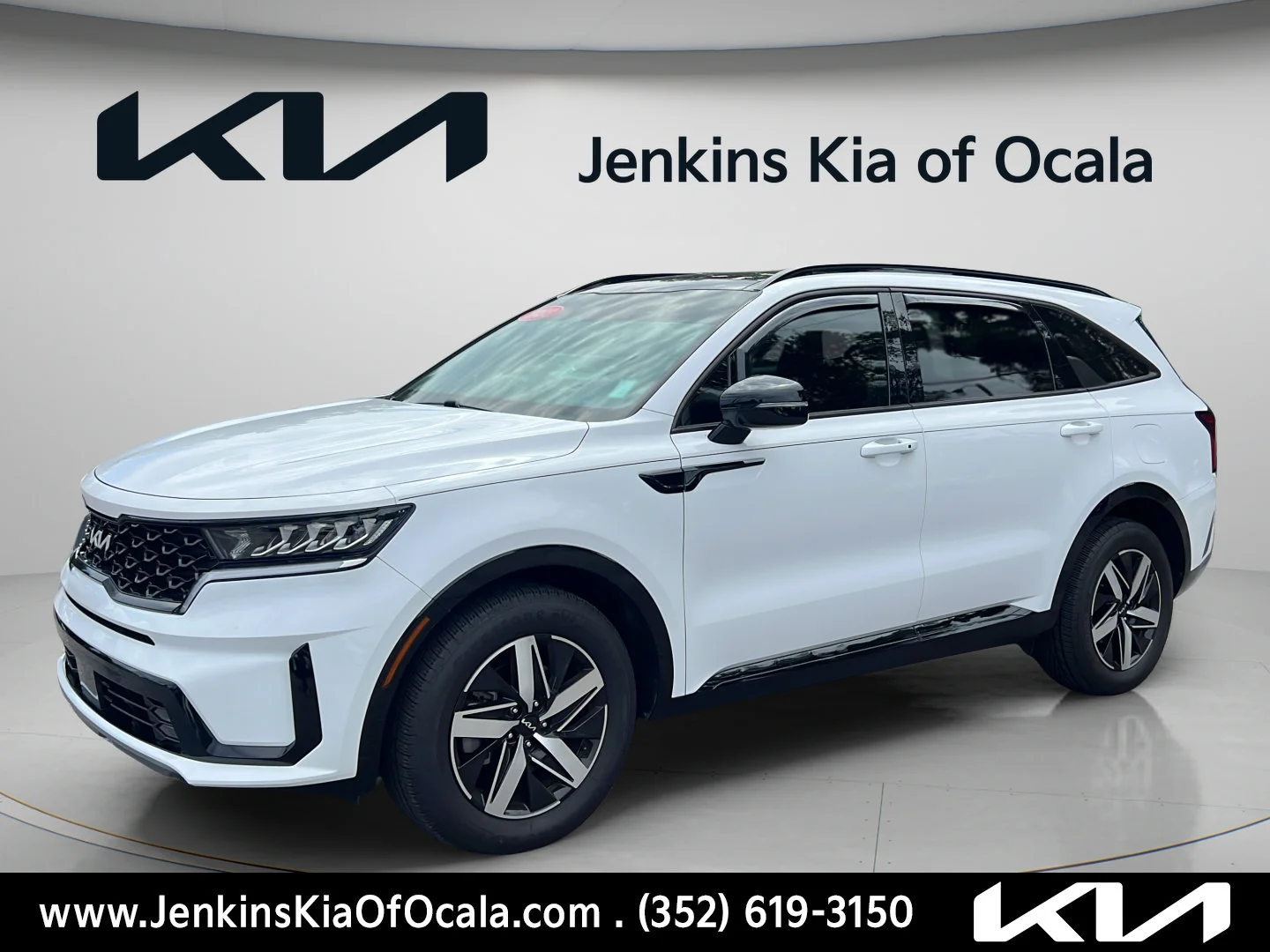 Used 2023 Glacial White Pearl Kia EX image 7