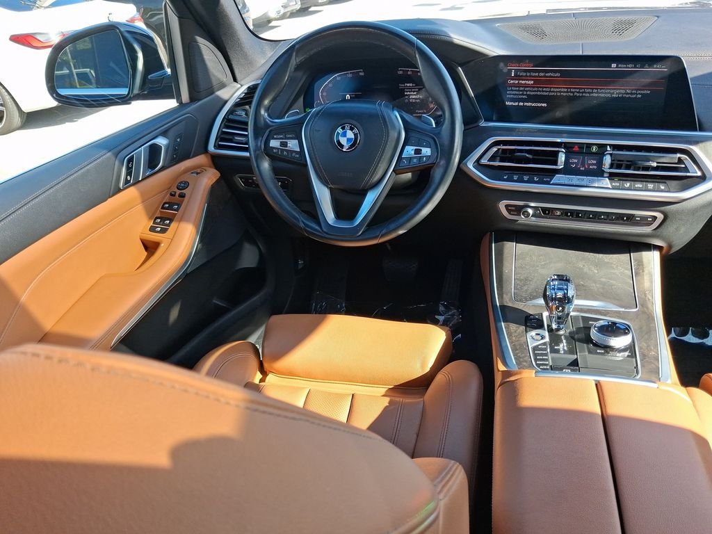 Used 2021 Blue BMW sDrive40i image 17