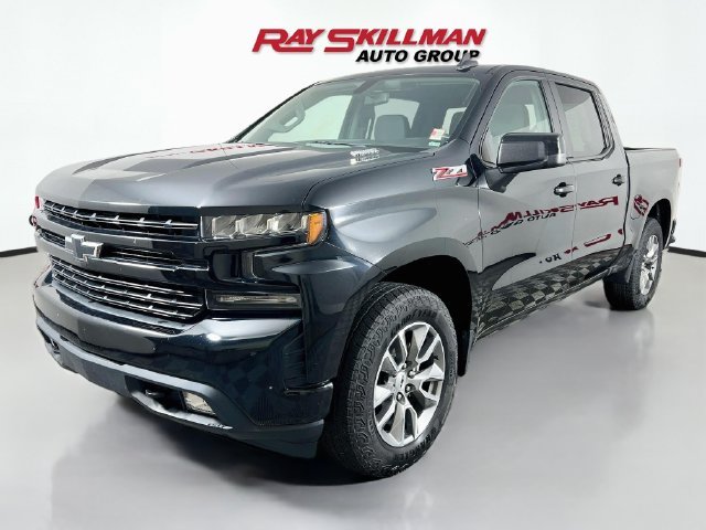 Used 2021 Black Chevrolet RST image 3