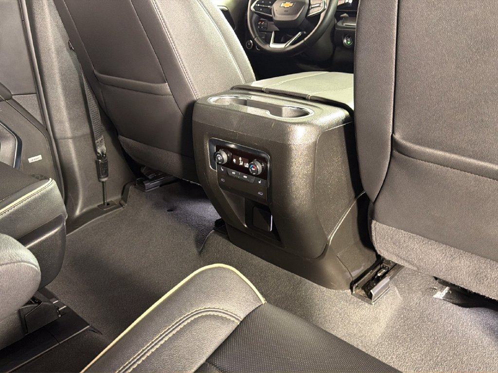 Used 2025 Sterling Gray Metallic Chevrolet Premier image 32
