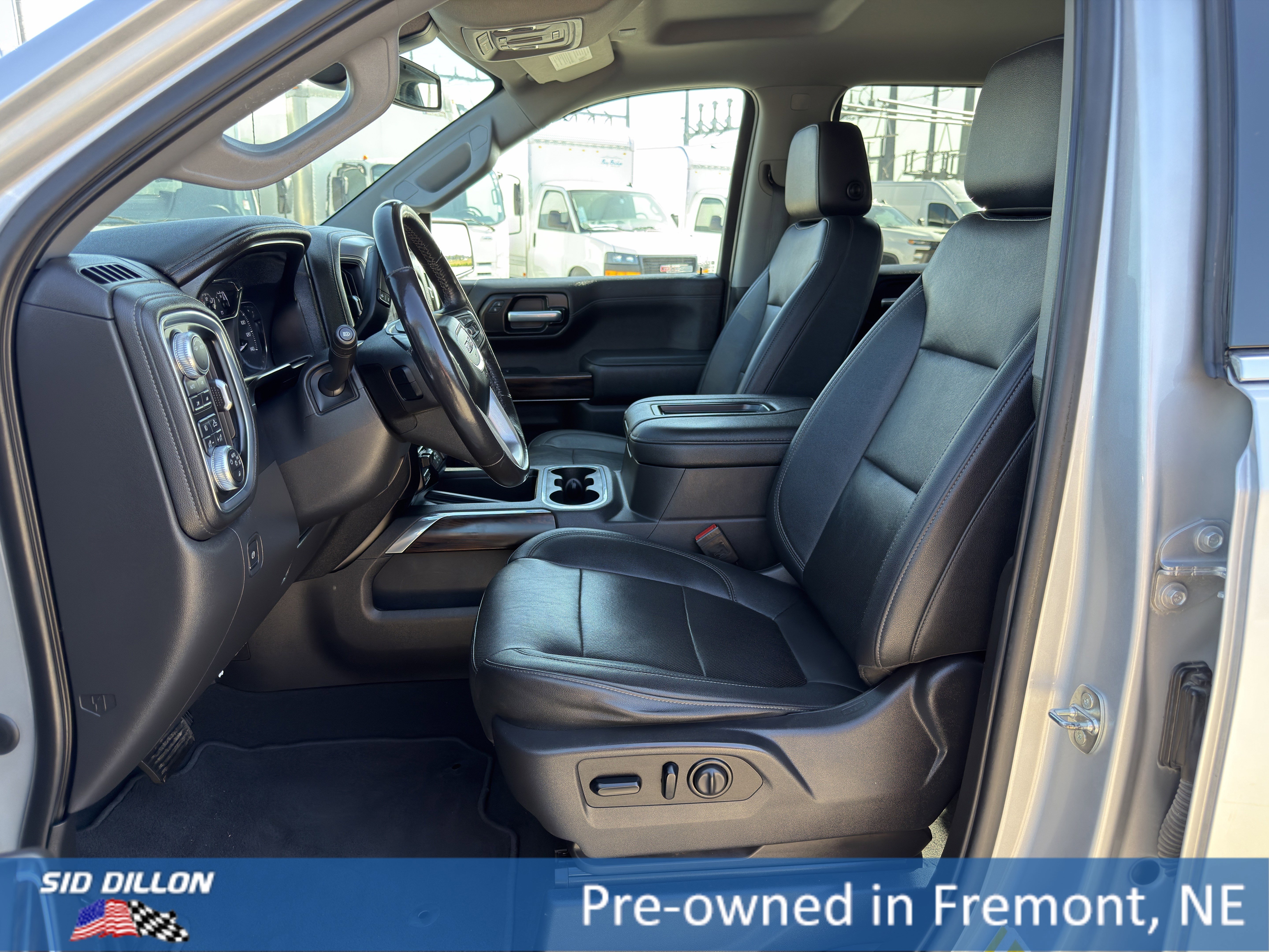 Used 2021 QUICKSILVER METALLIC GMC SLT image 16