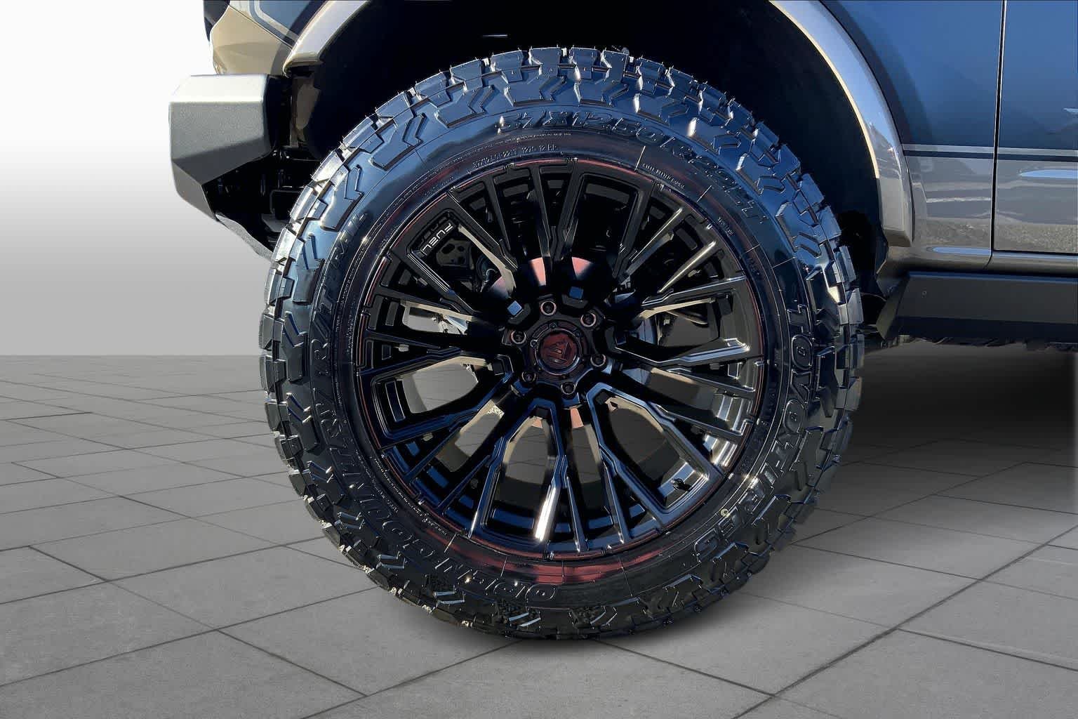 New 2025 Marsh Gray Ford Outer Banks® image 8