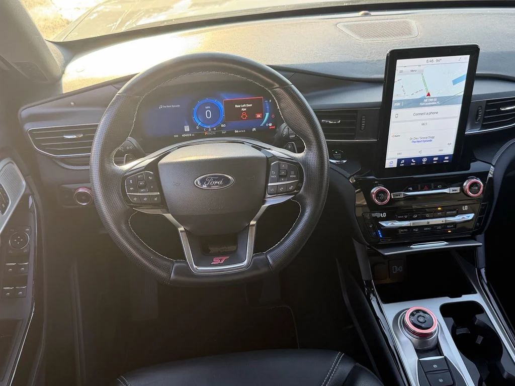 Used 2021 Star White Ford ST image 13