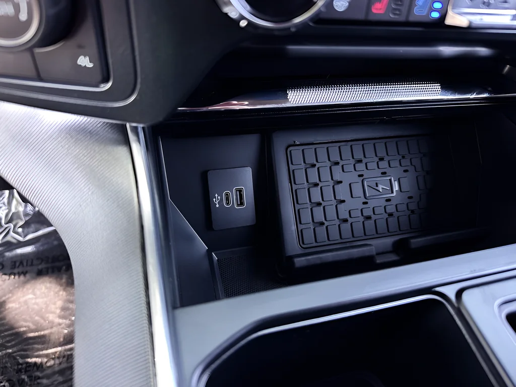 Used 2026 Silver Ford Platinum image 16