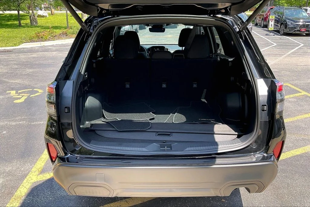 Used 2026 Black Subaru Premium image 31