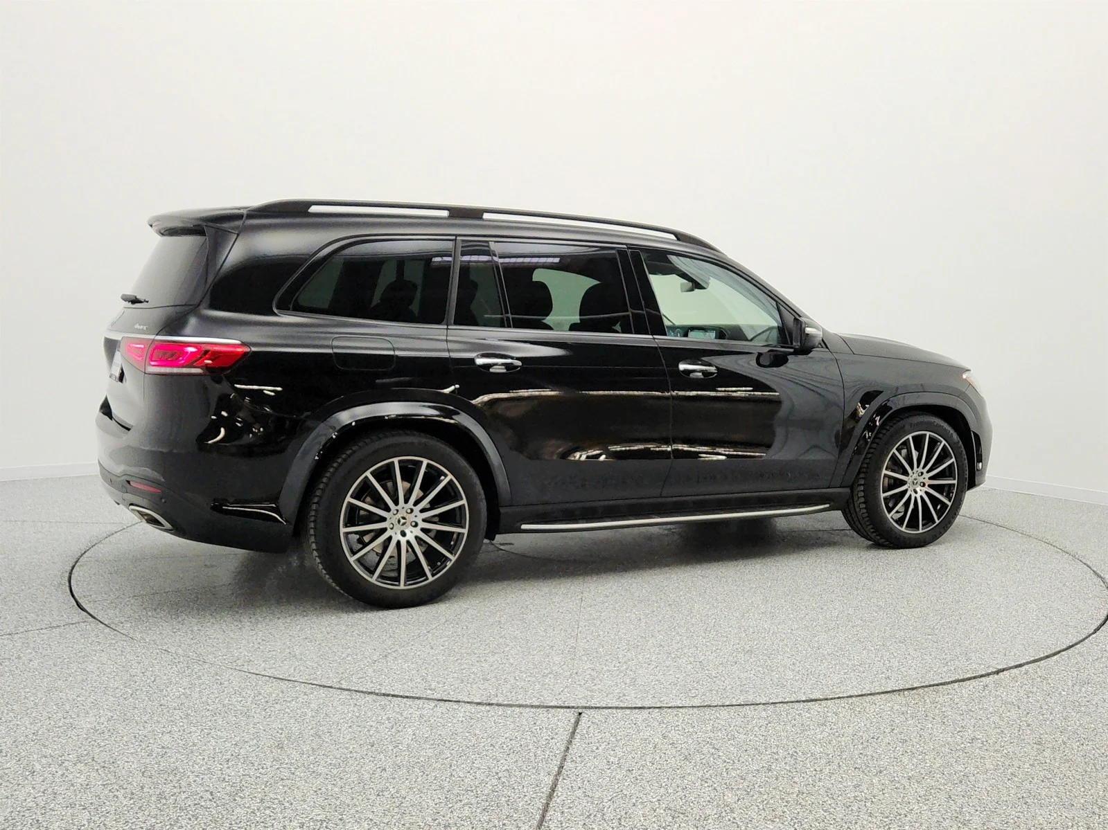 Certified Used 2023 Obsidian Black Metallic Mercedes-Benz GLS 580 4MATIC® SUV image 5
